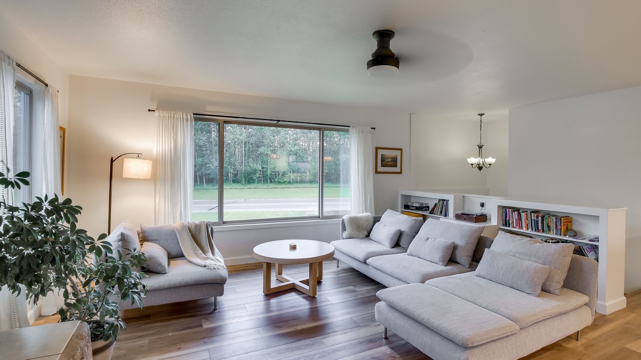 Photo of Livingroom in Palmer