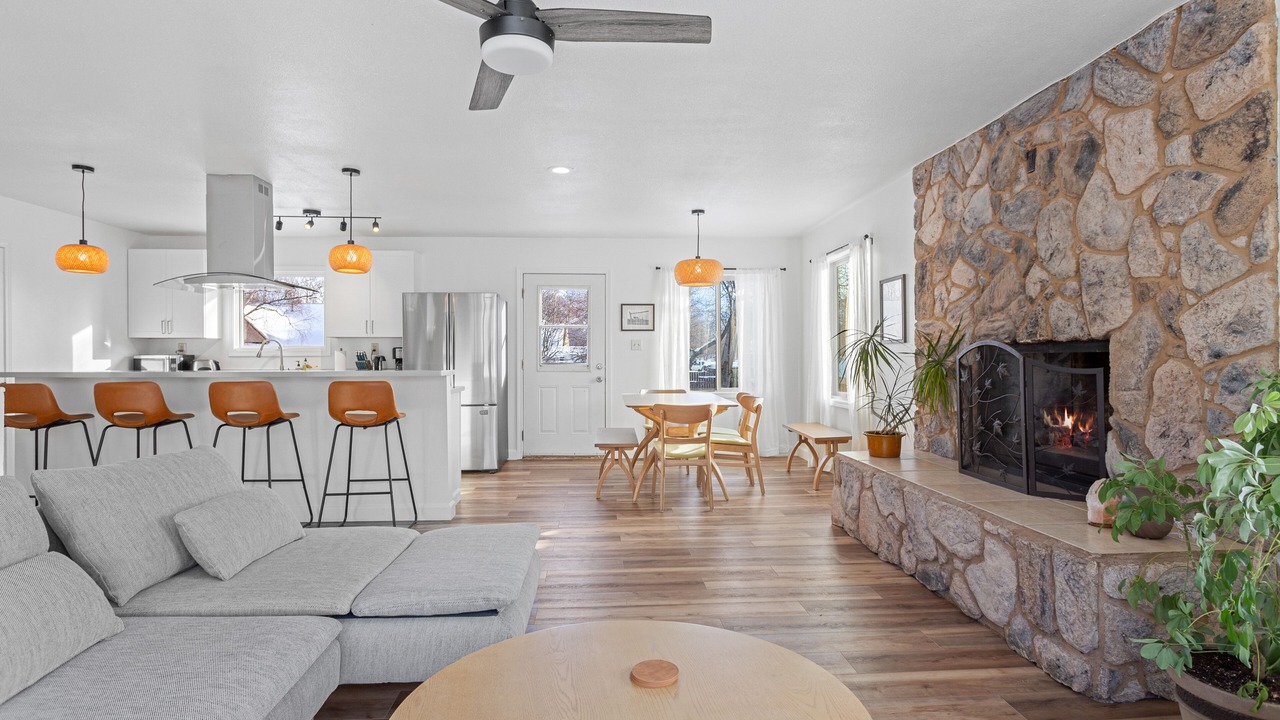 Photo of Livingroom in Palmer
