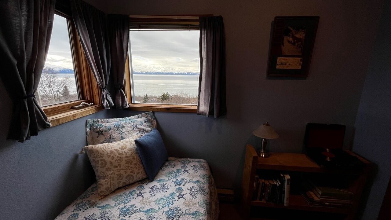 Photo of Bedroom in Homer