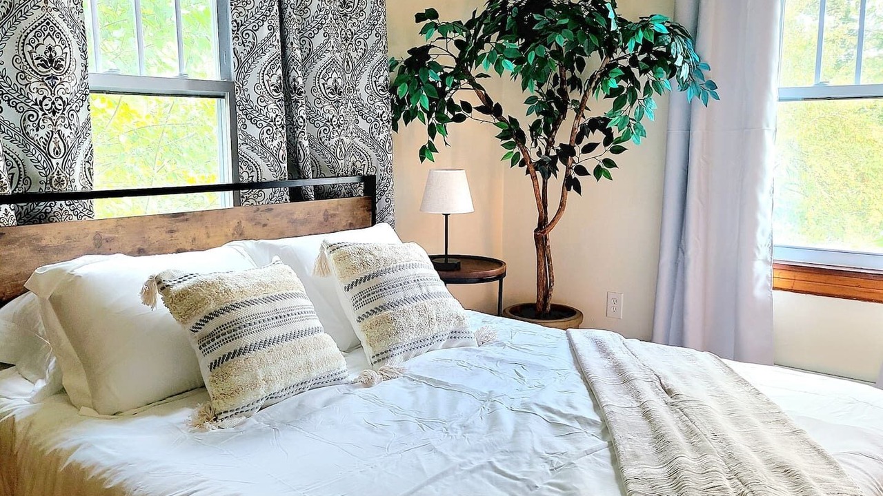 Photo of Bedroom in Waterville