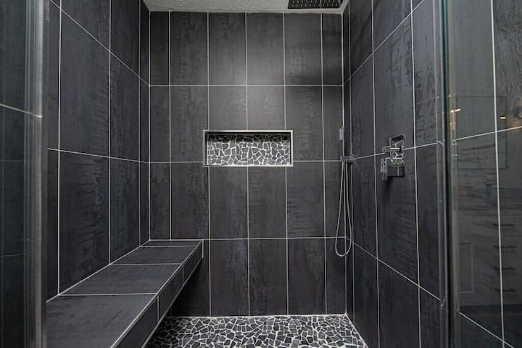 Photo of Bathroom in Urbancrest