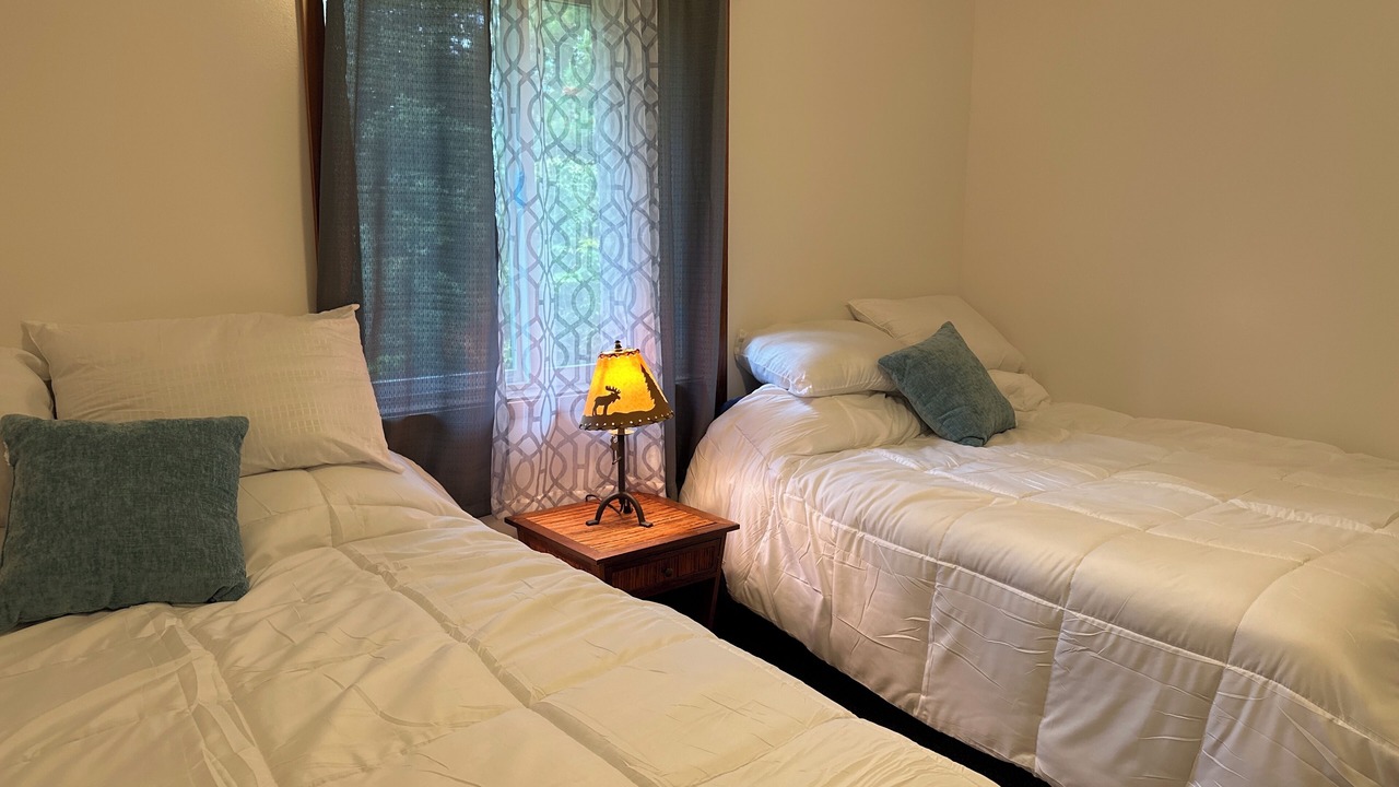 Photo of Bedroom in Ketchikan