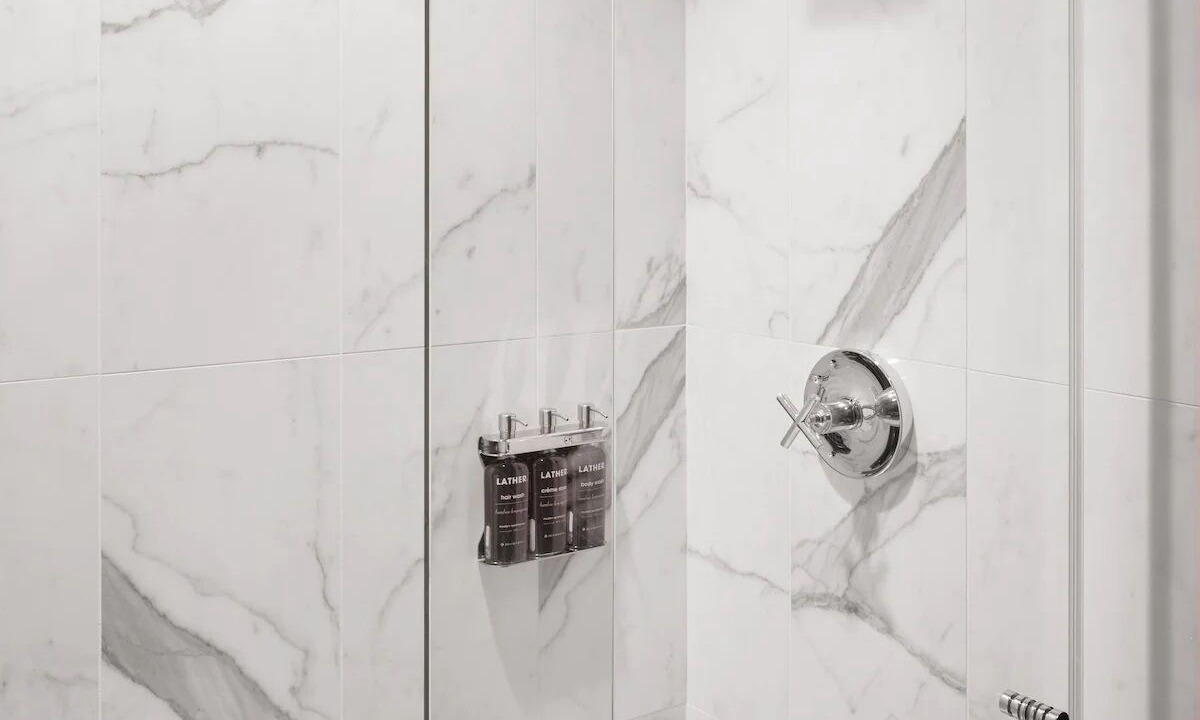 Photo of Bathroom in Tenderloin