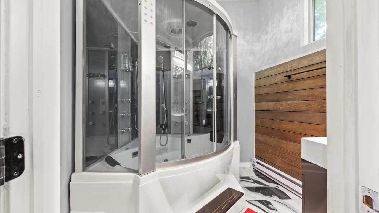 Photo of Bathroom in Italian Village