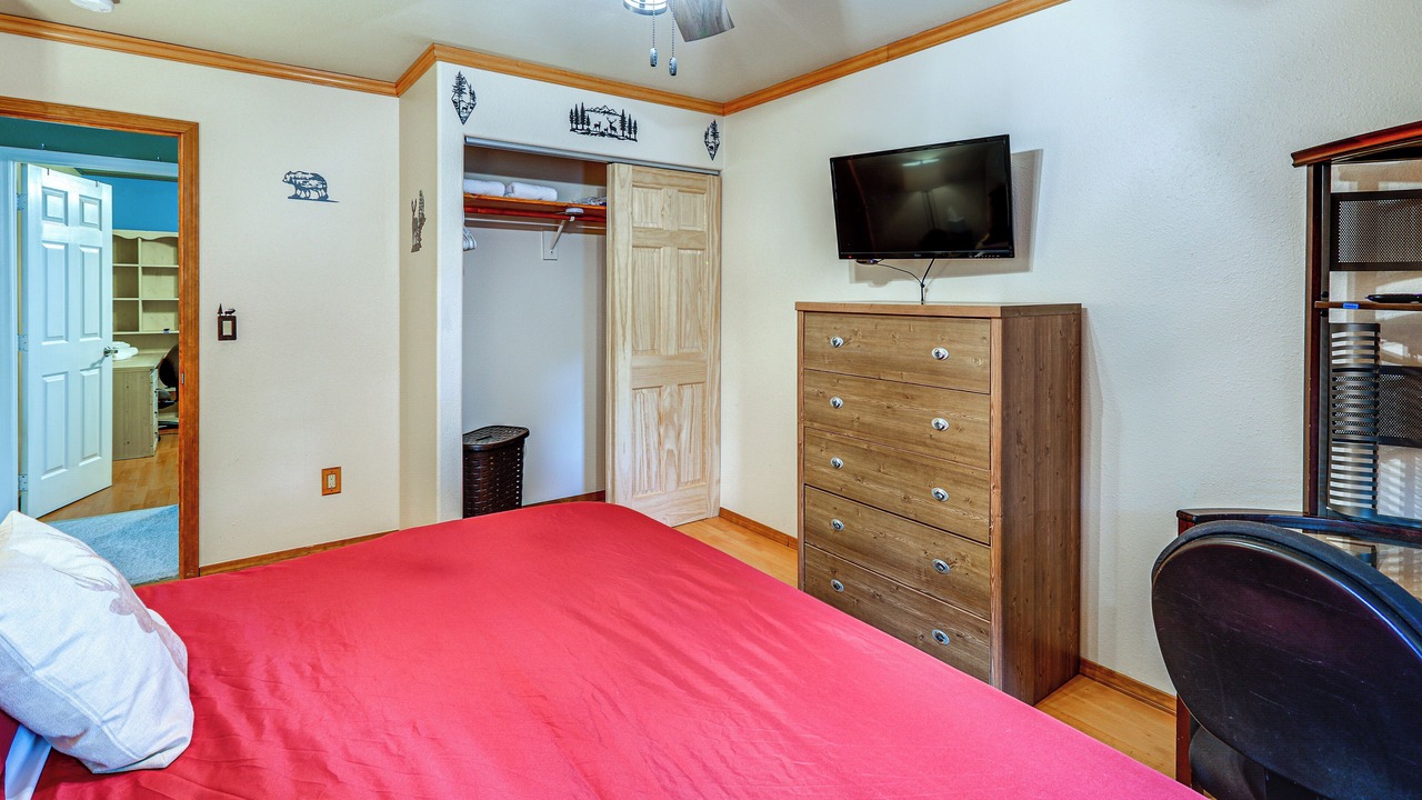 Photo of Bedroom in North Pole