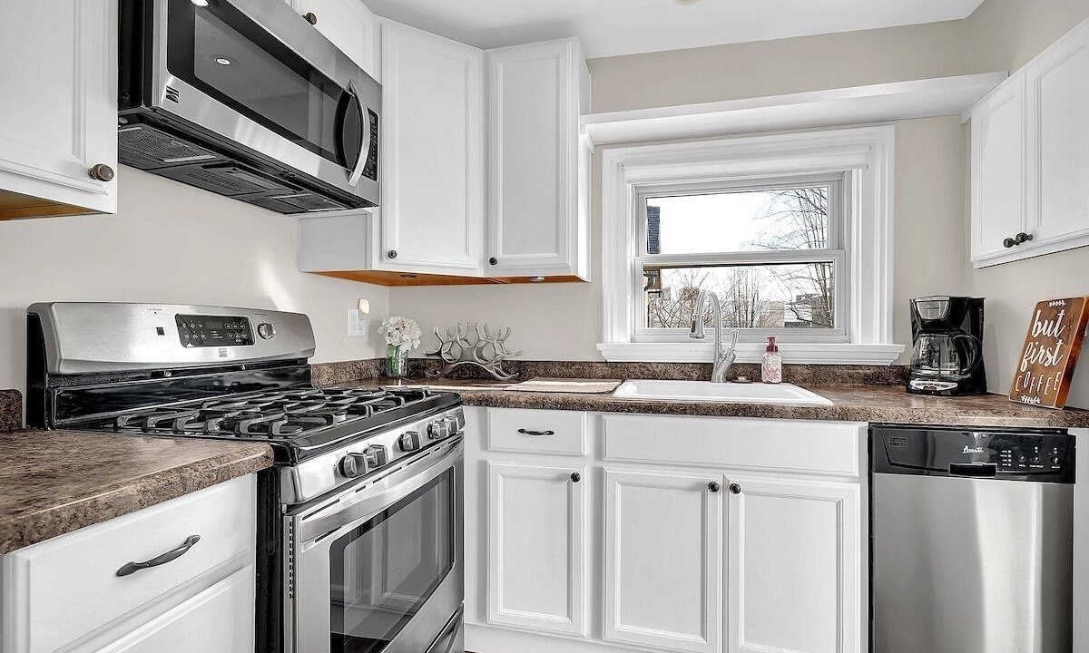 Photo of Kitchen in Weinland Park