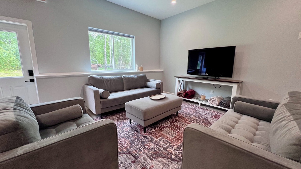 Photo of Livingroom in Knik-Fairview