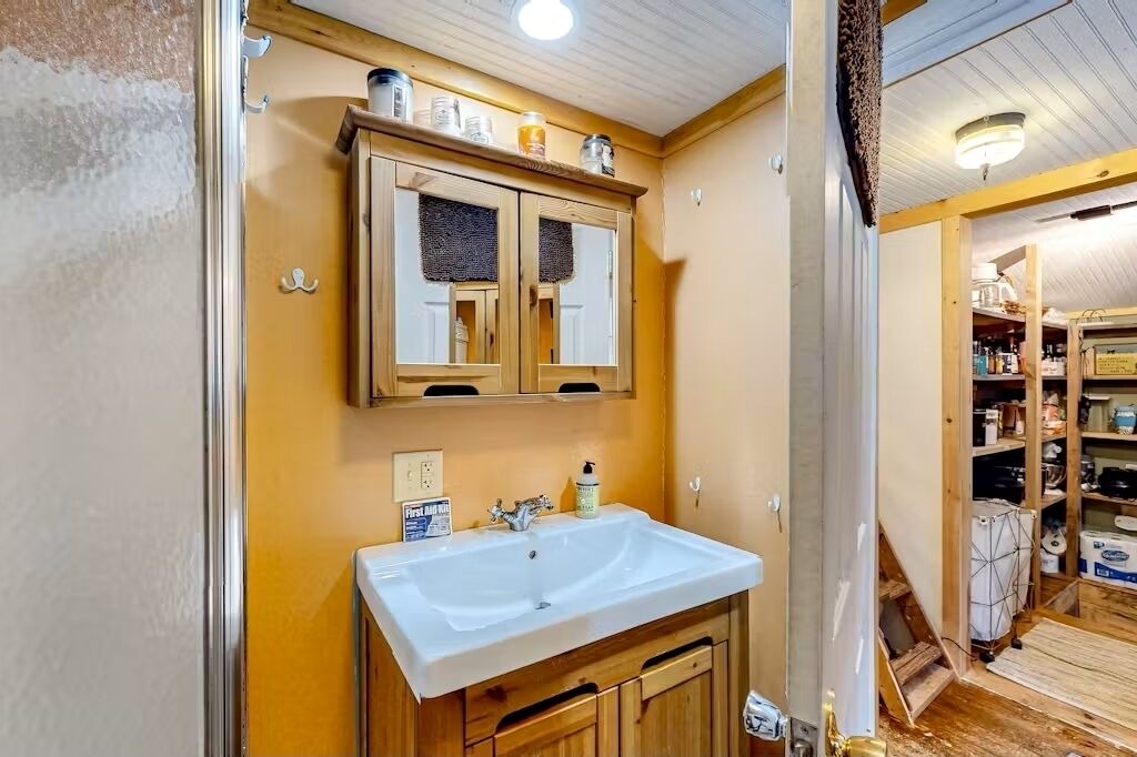 Photo of Bathroom in Carrabassett Valley