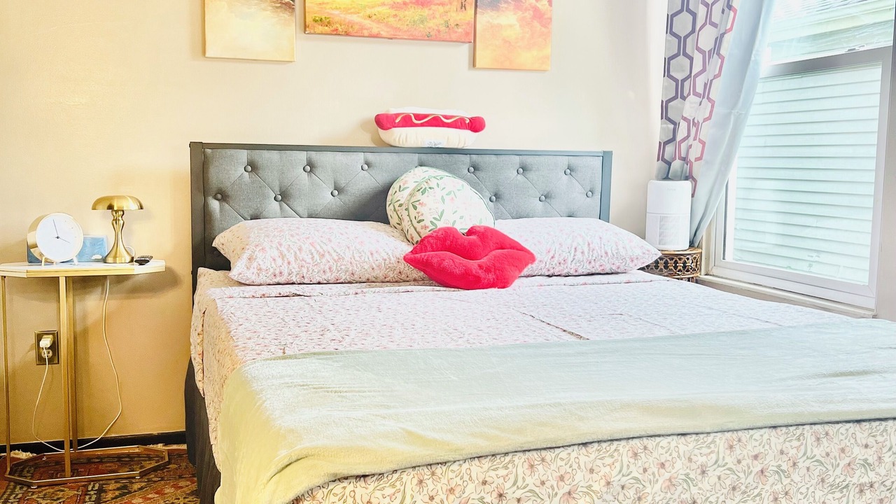 Photo of Bedroom in Riverside