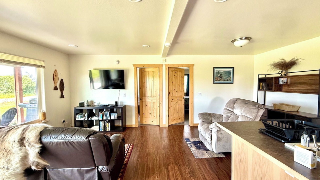 Photo of Livingroom in Happy Valley