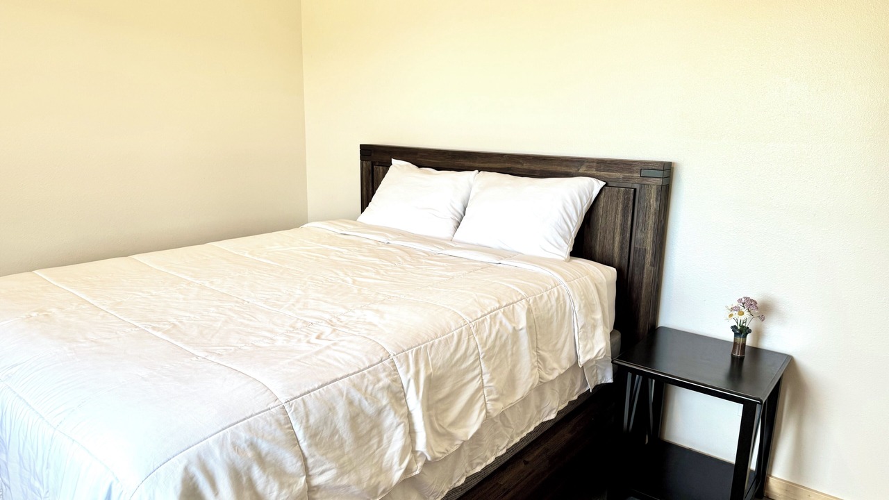 Photo of Bedroom in Happy Valley