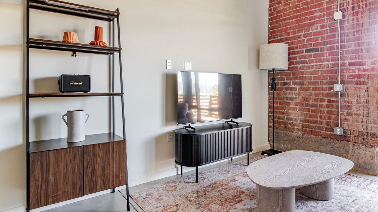 Photo of Livingroom in Alameda
