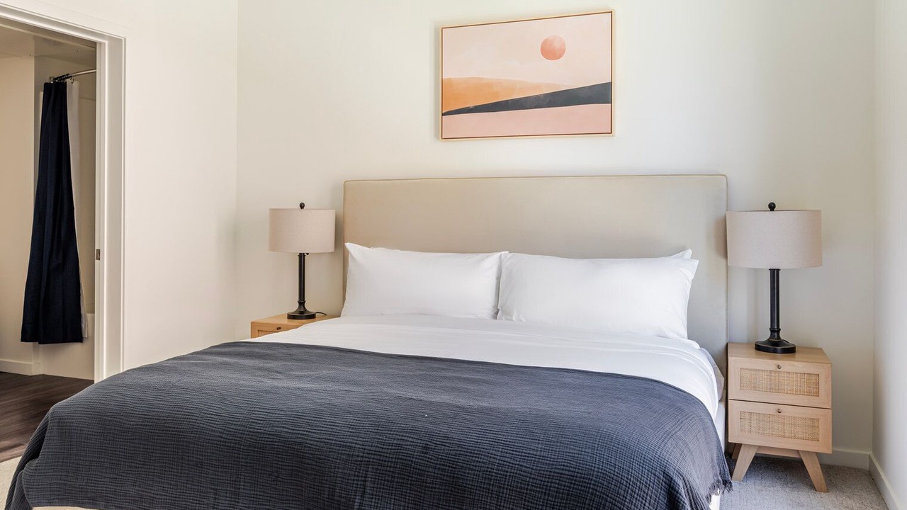 Photo of Bedroom in Alameda