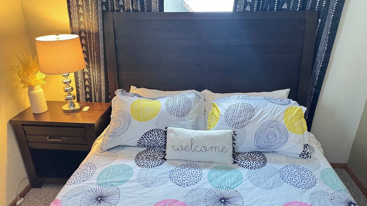 Photo of Bedroom in Alyeska