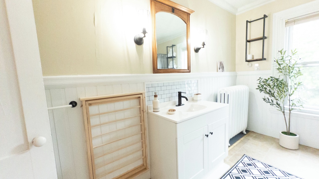 Photo of Bathroom in Skowhegan