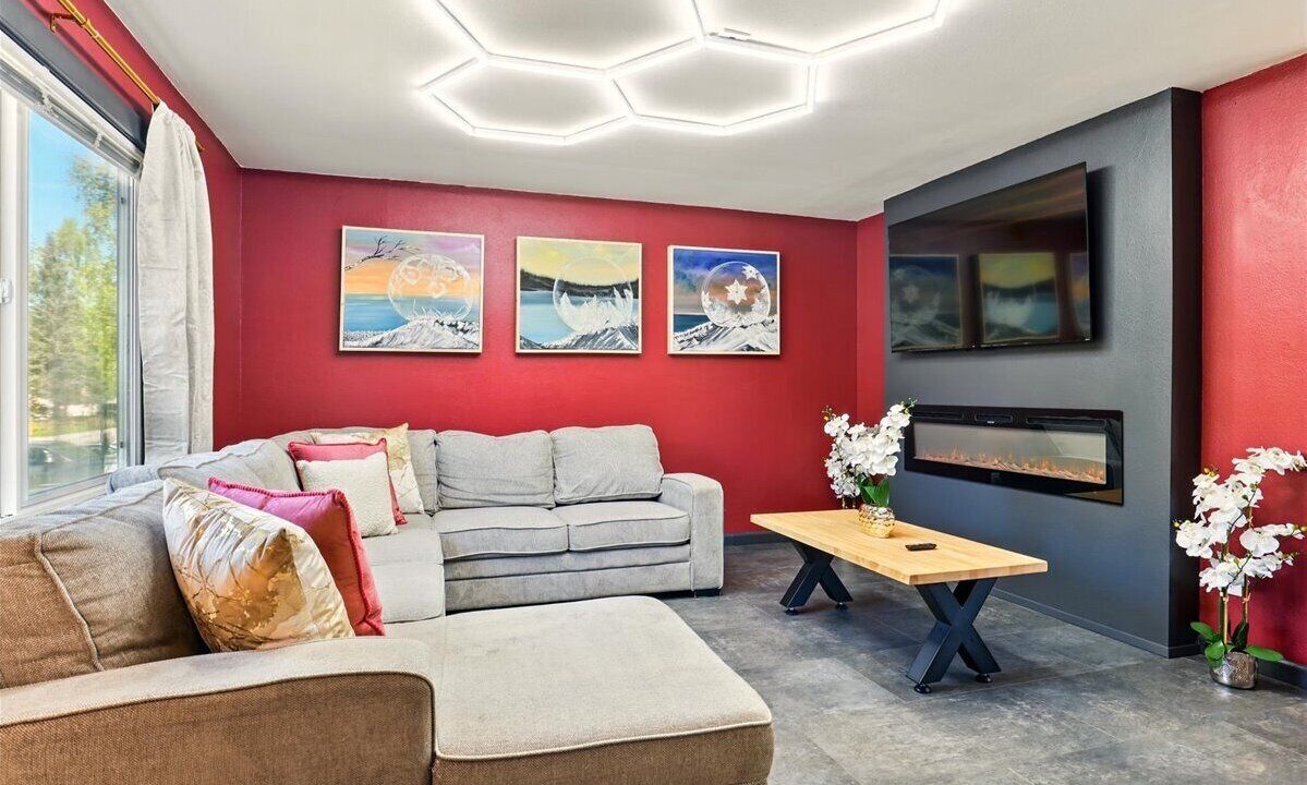 Photo of Livingroom in University Area