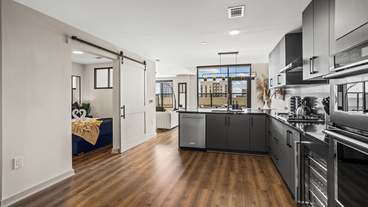 Photo of Kitchen in Peachtree Center