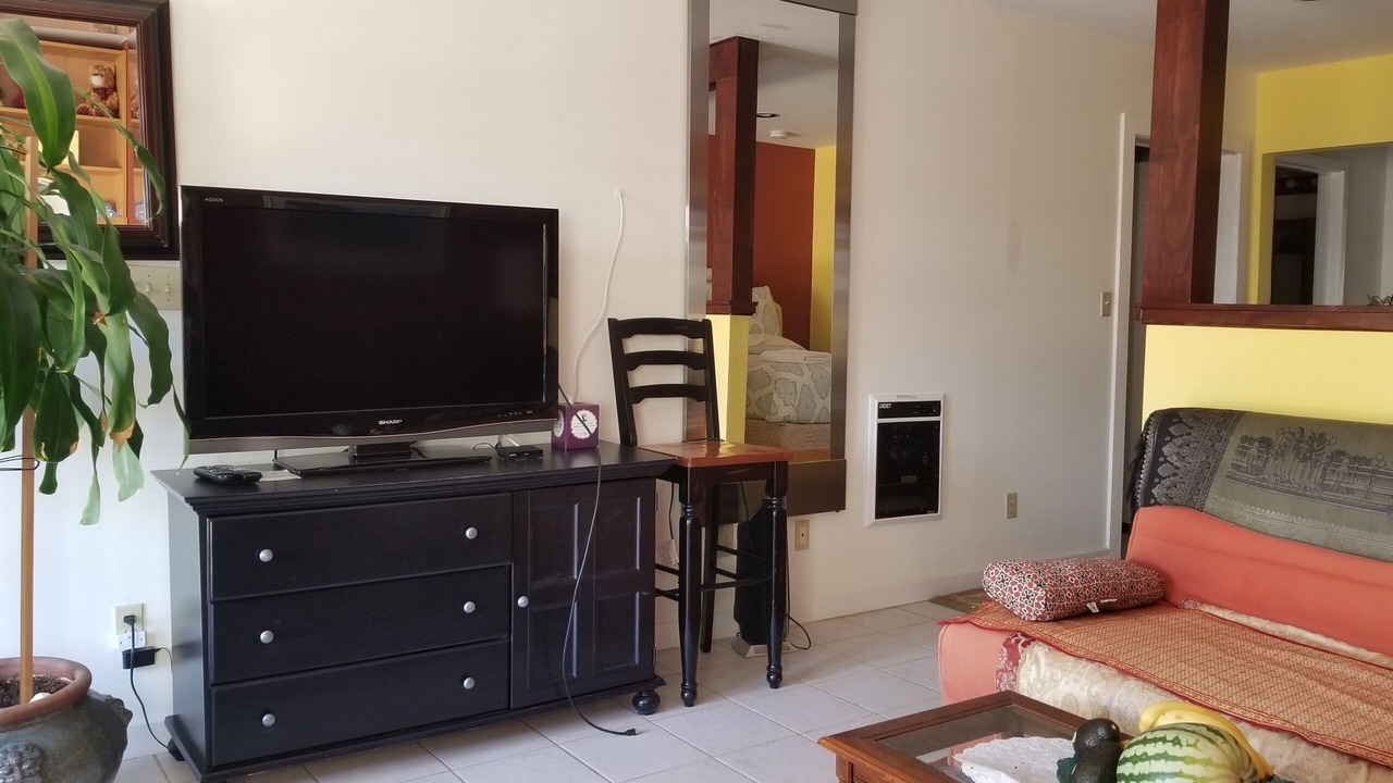Photo of Livingroom in Upper Rockridge