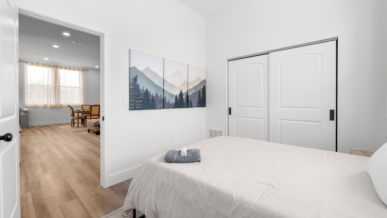 Photo of Bedroom in Old North Columbus