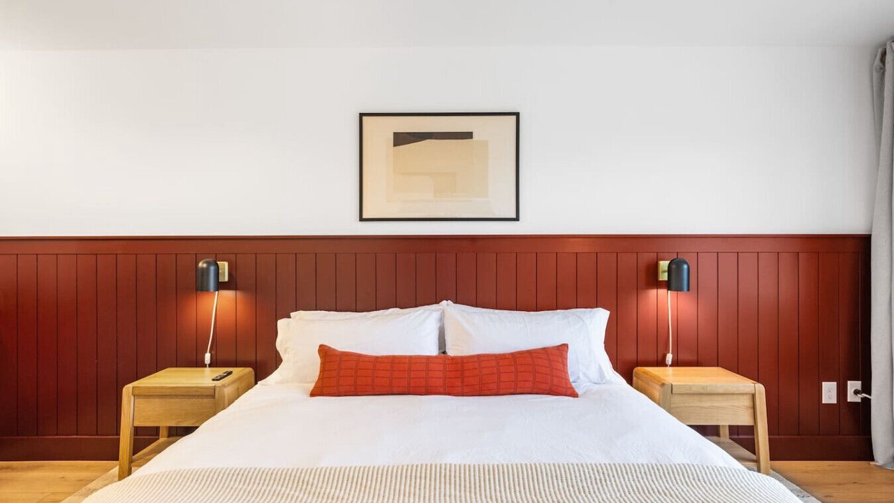 Photo of Bedroom in Juneau