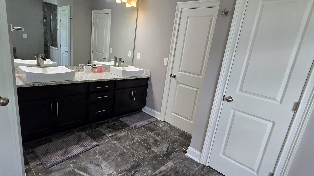 Photo of Bathroom in Powell