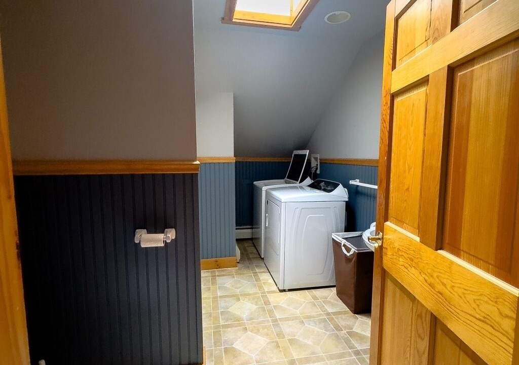Photo of Bathroom in Caratunk