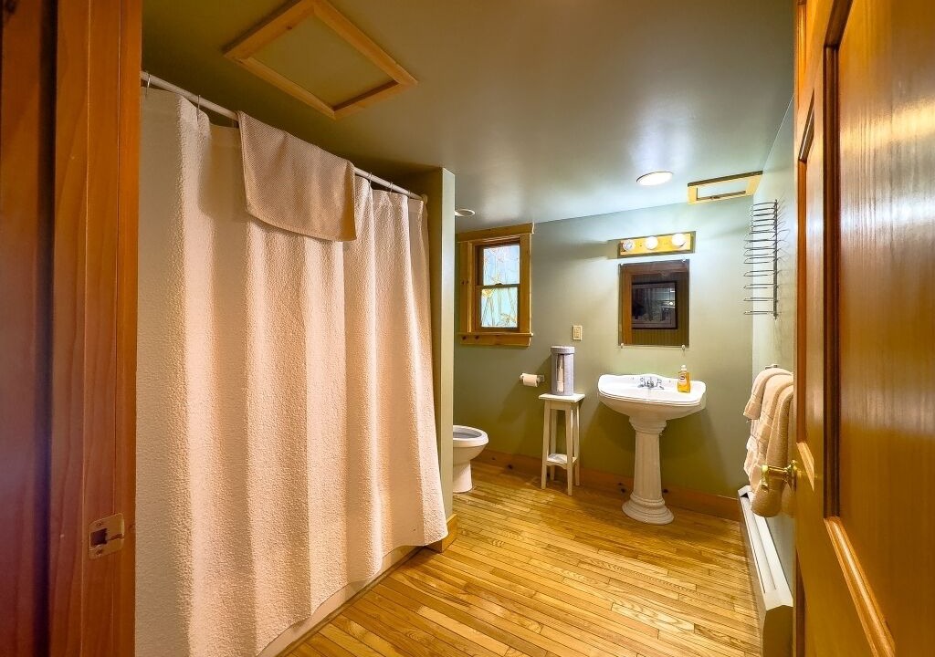 Photo of Bathroom in Caratunk