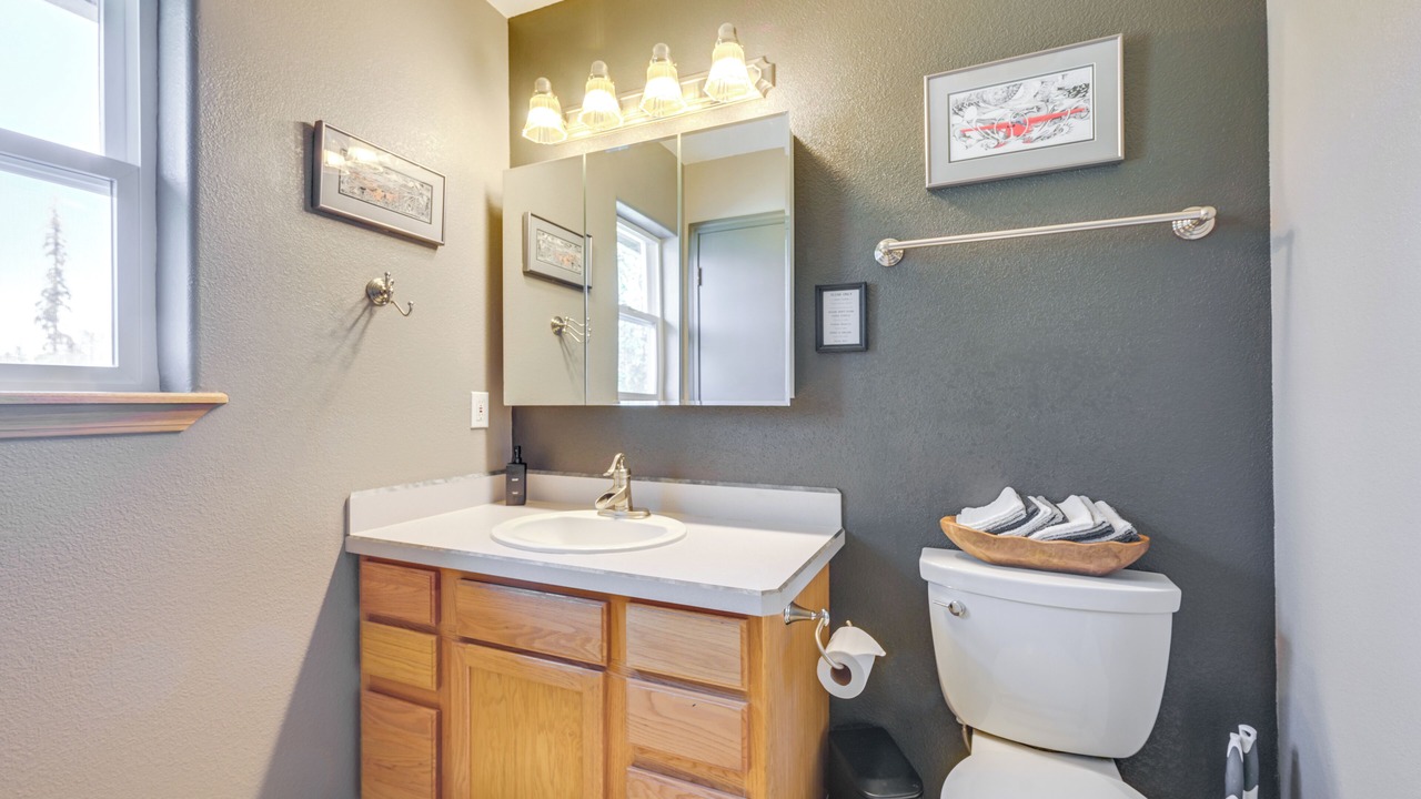 Photo of Bathroom in Kalifornsky