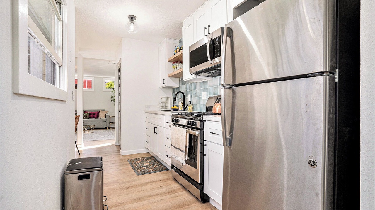 Photo of Kitchen in West Alameda