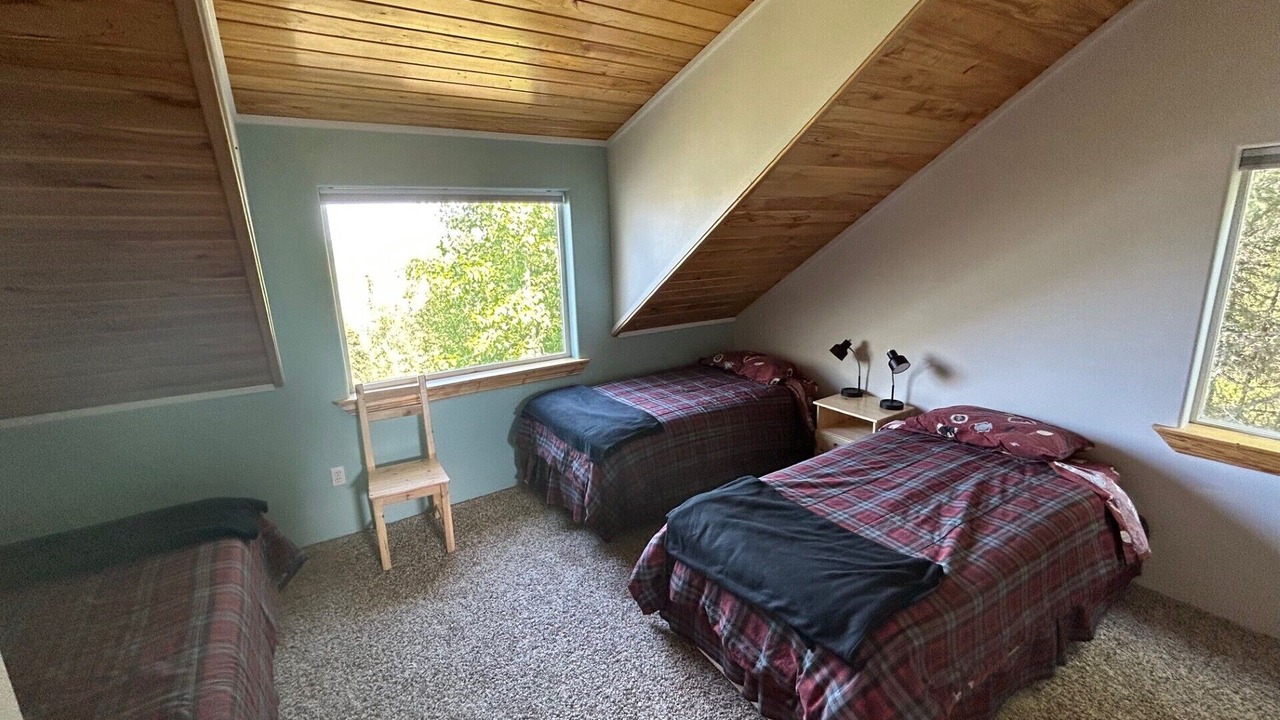 Photo of Bedroom in Kalifornsky