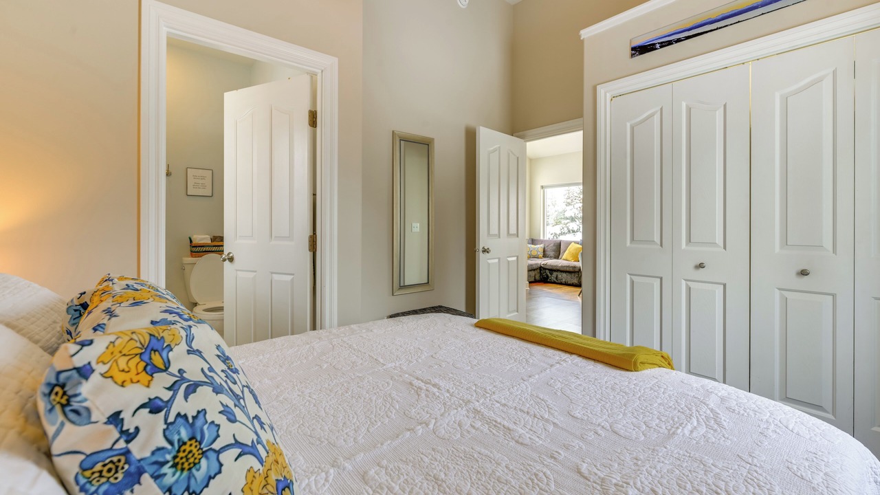 Photo of Bedroom in Homer