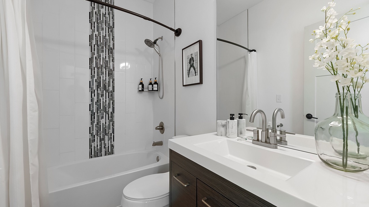 Photo of Bathroom in Near East Columbus