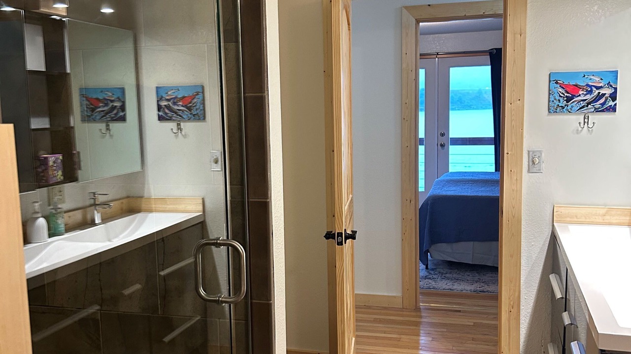 Photo of Bathroom in Ketchikan