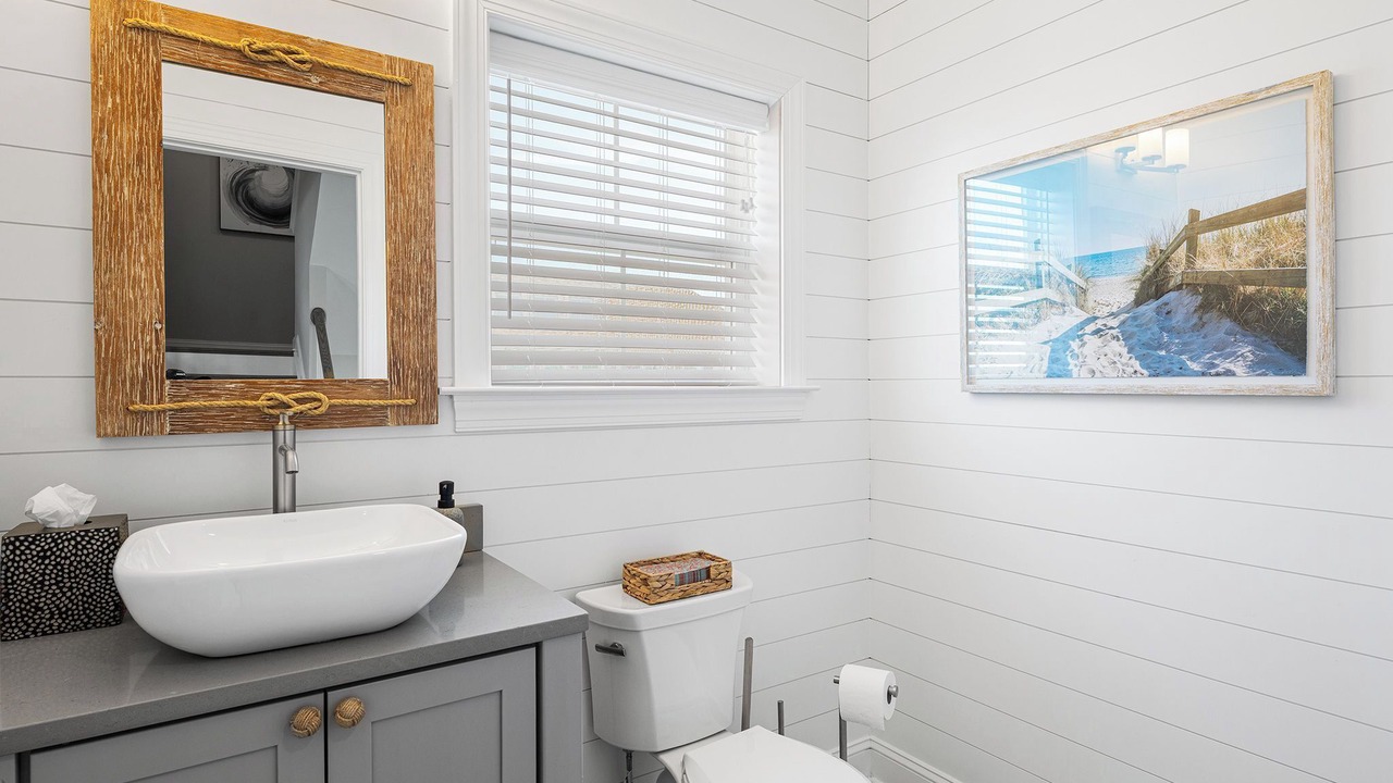 Photo of Bathroom in Fenwick Island