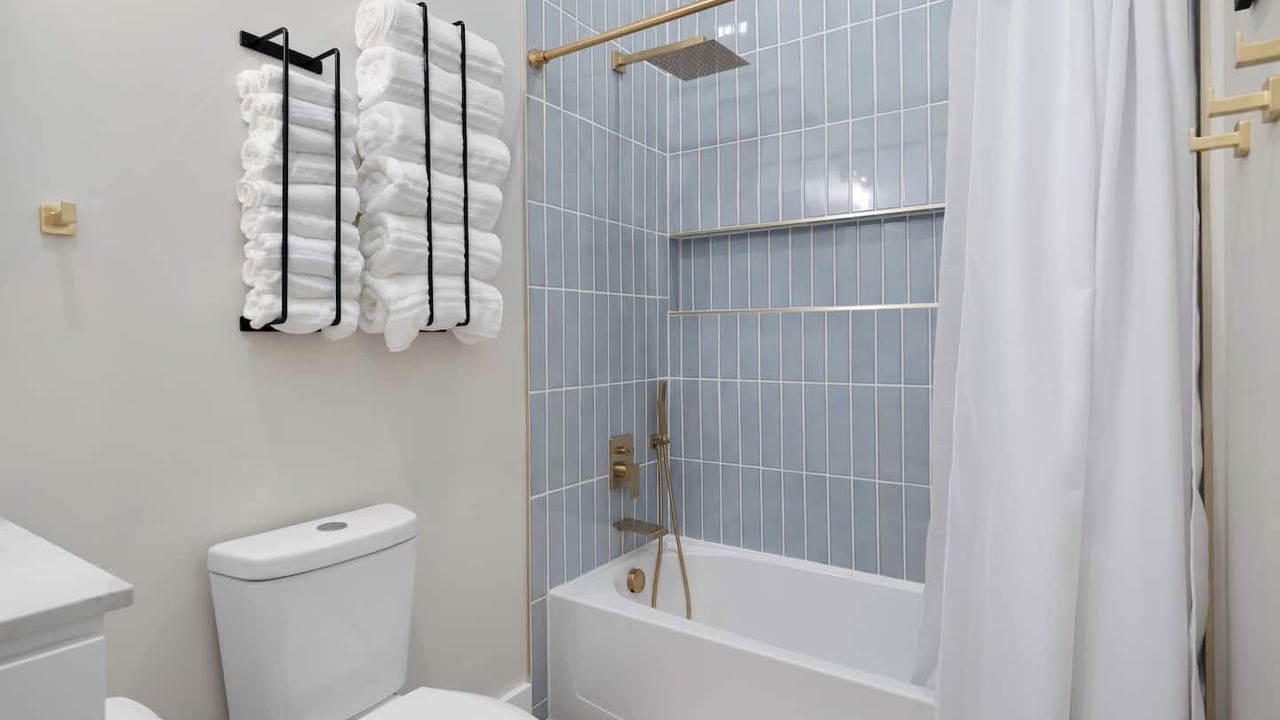 Photo of Bathroom in Buckeye Lake