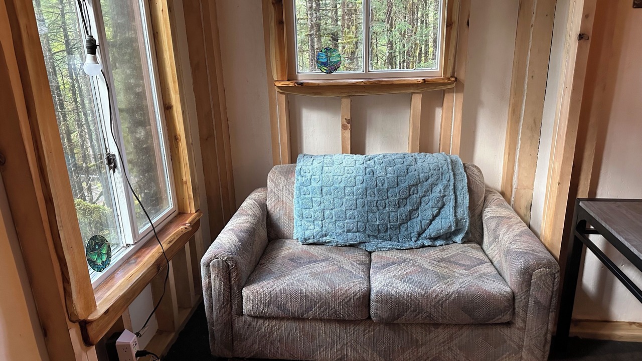 Photo of Livingroom in Thorne Bay