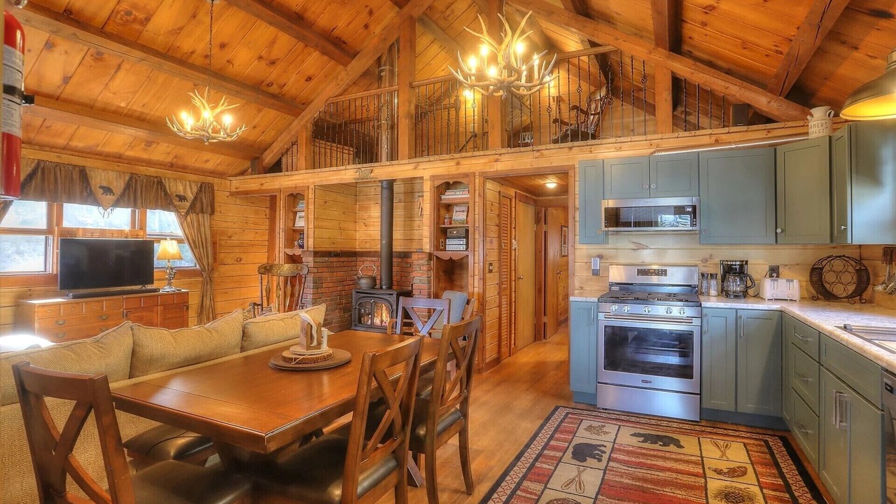 Photo of Kitchen in Rangeley Plantation