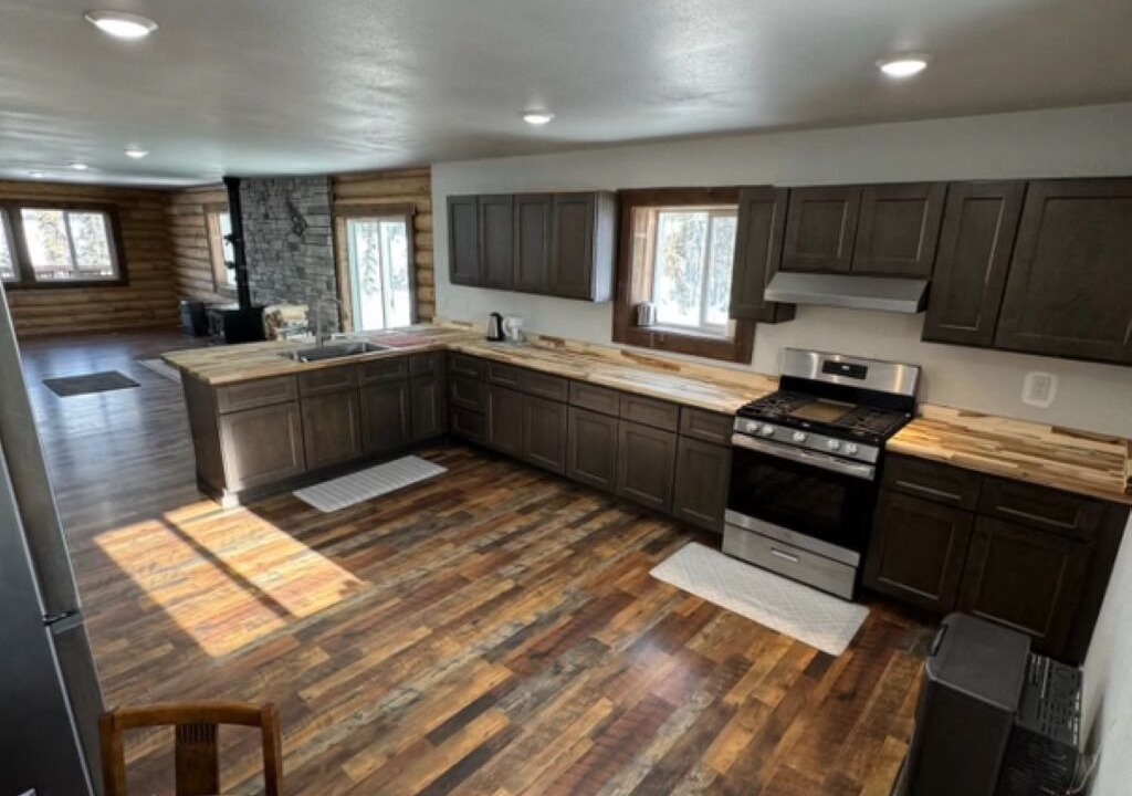 Photo of Kitchen in Lake Louise