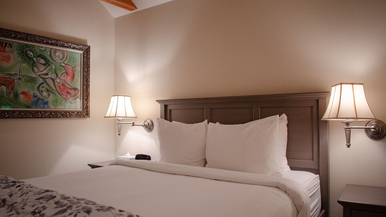 Photo of Bedroom in Homer