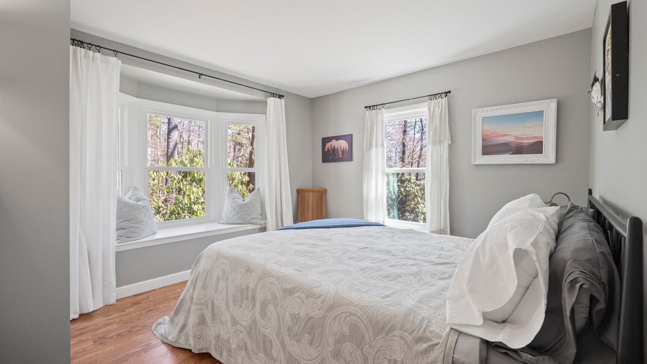 Photo of Bedroom in Newland