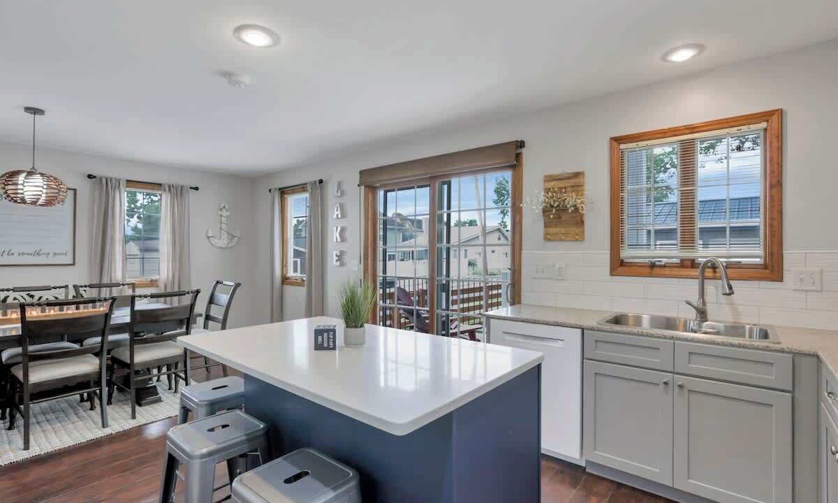 Photo of Kitchen in Buckeye Lake
