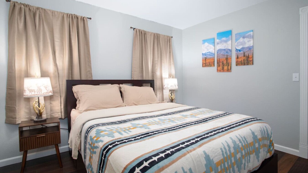 Photo of Bedroom in Fairbanks