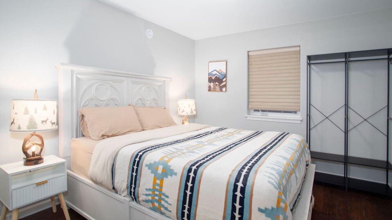 Photo of Bedroom in Fairbanks