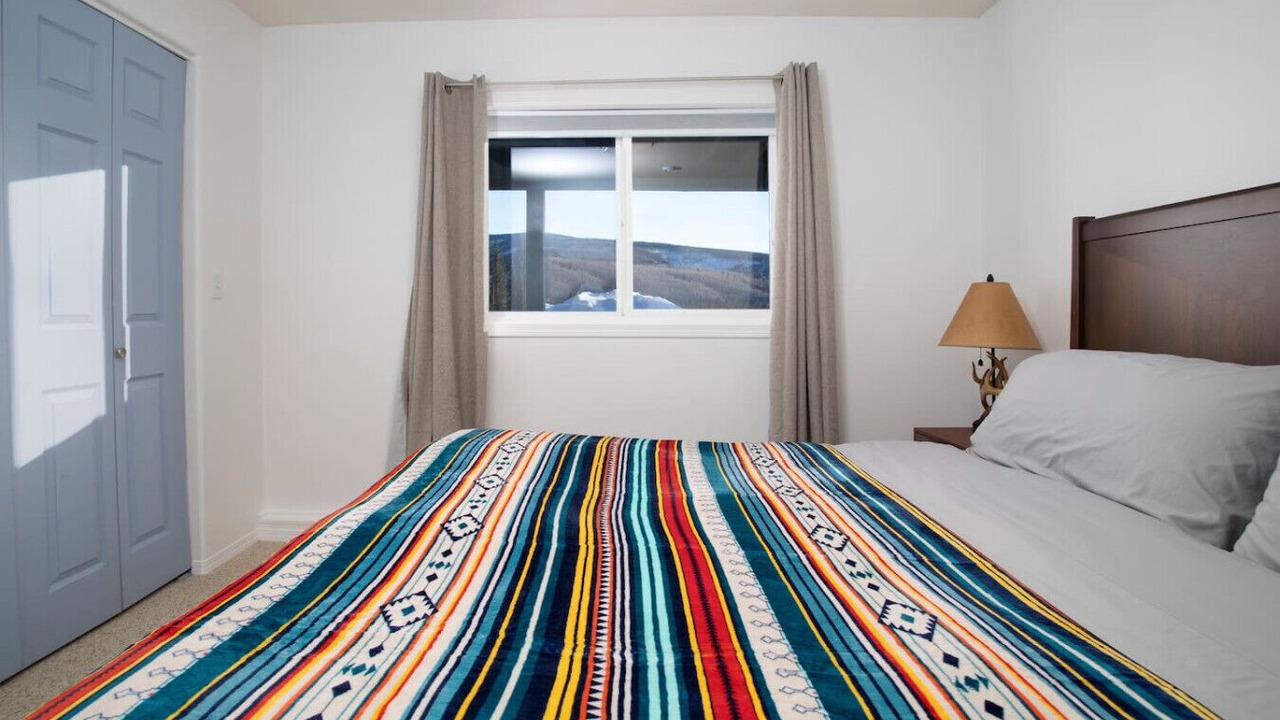 Photo of Bedroom in Fairbanks