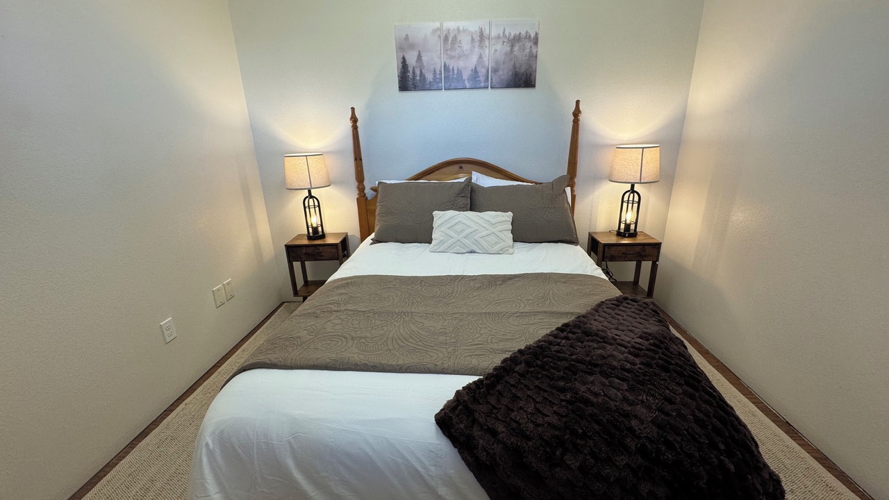Photo of Bedroom in Chiniak