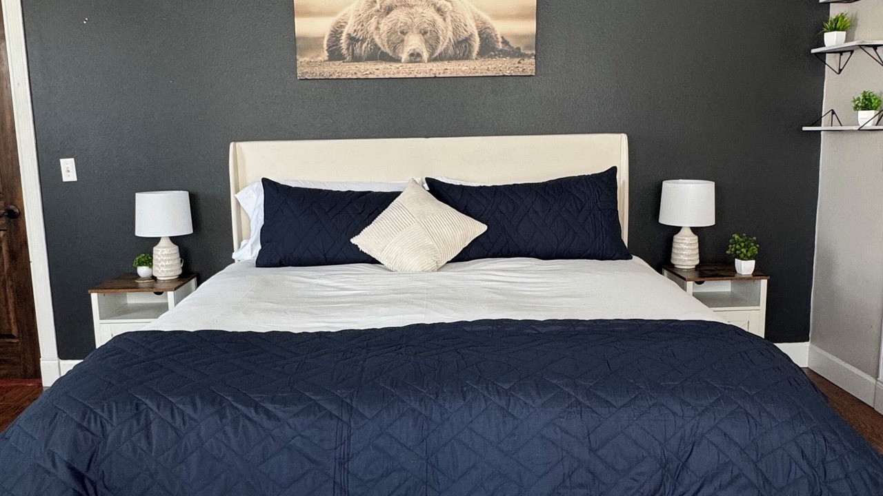 Photo of Bedroom in Chiniak