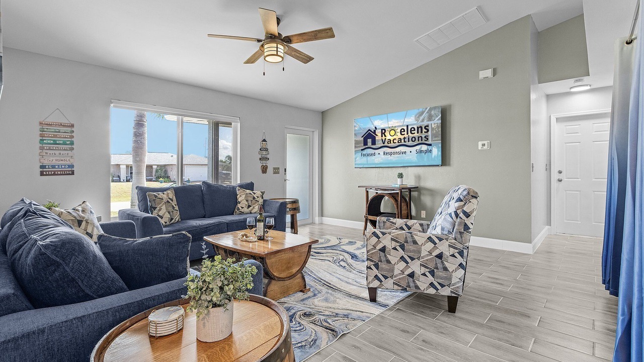 Photo of Livingroom in Trafalgar