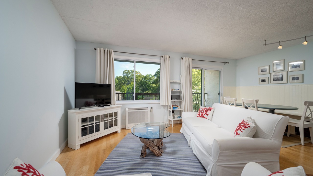 Photo of Livingroom in The Pines