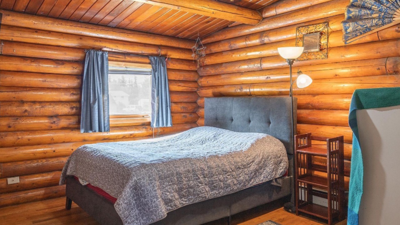 Photo of Bedroom in College