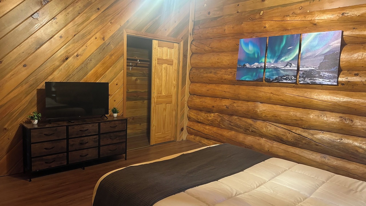 Photo of Bedroom in Deltana